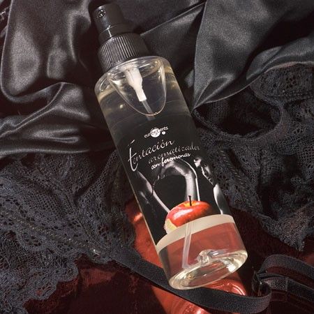 TEMPTATION - COCONUT MILK ROOM FRESHENER WITH PHEROMONES